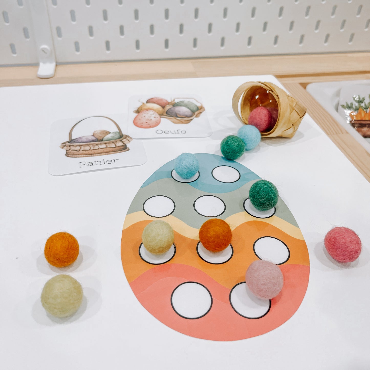 Boite sensorielle Pâques