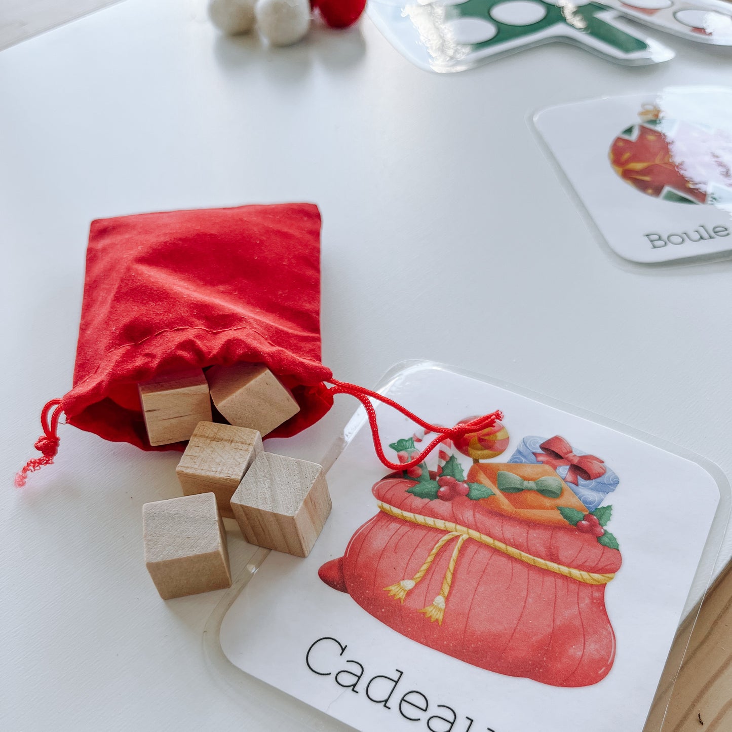 Boite sensorielle Noël 2023