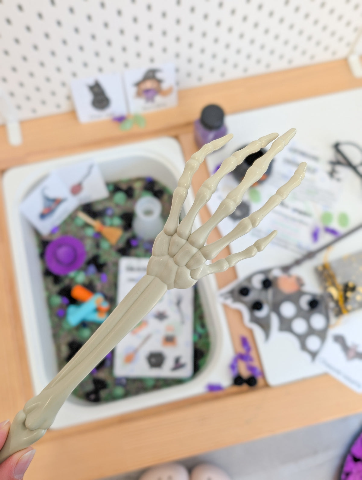 Boîte sensorielle Sorcière & Poussière