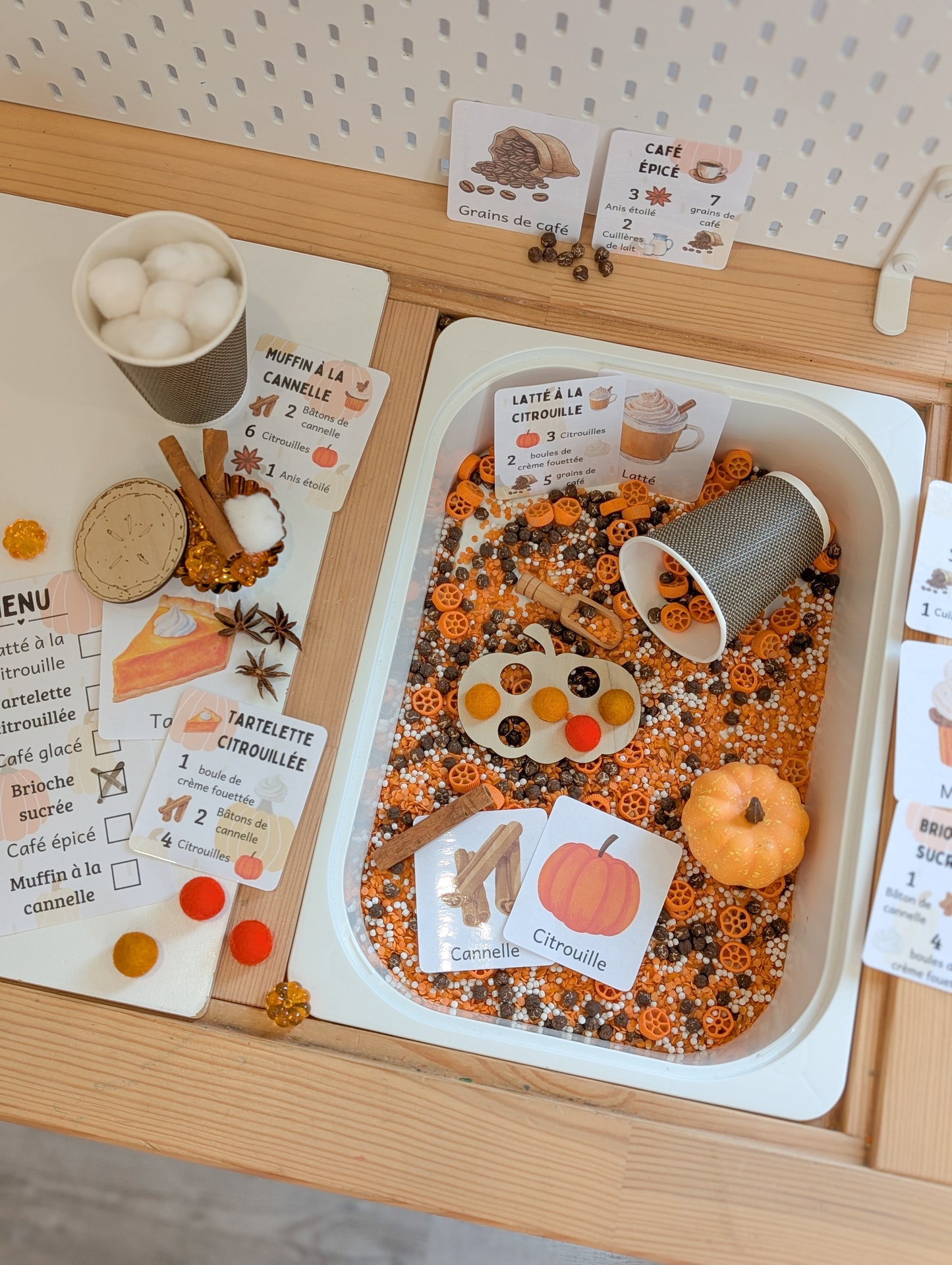Boîte sensorielle Café d'automne