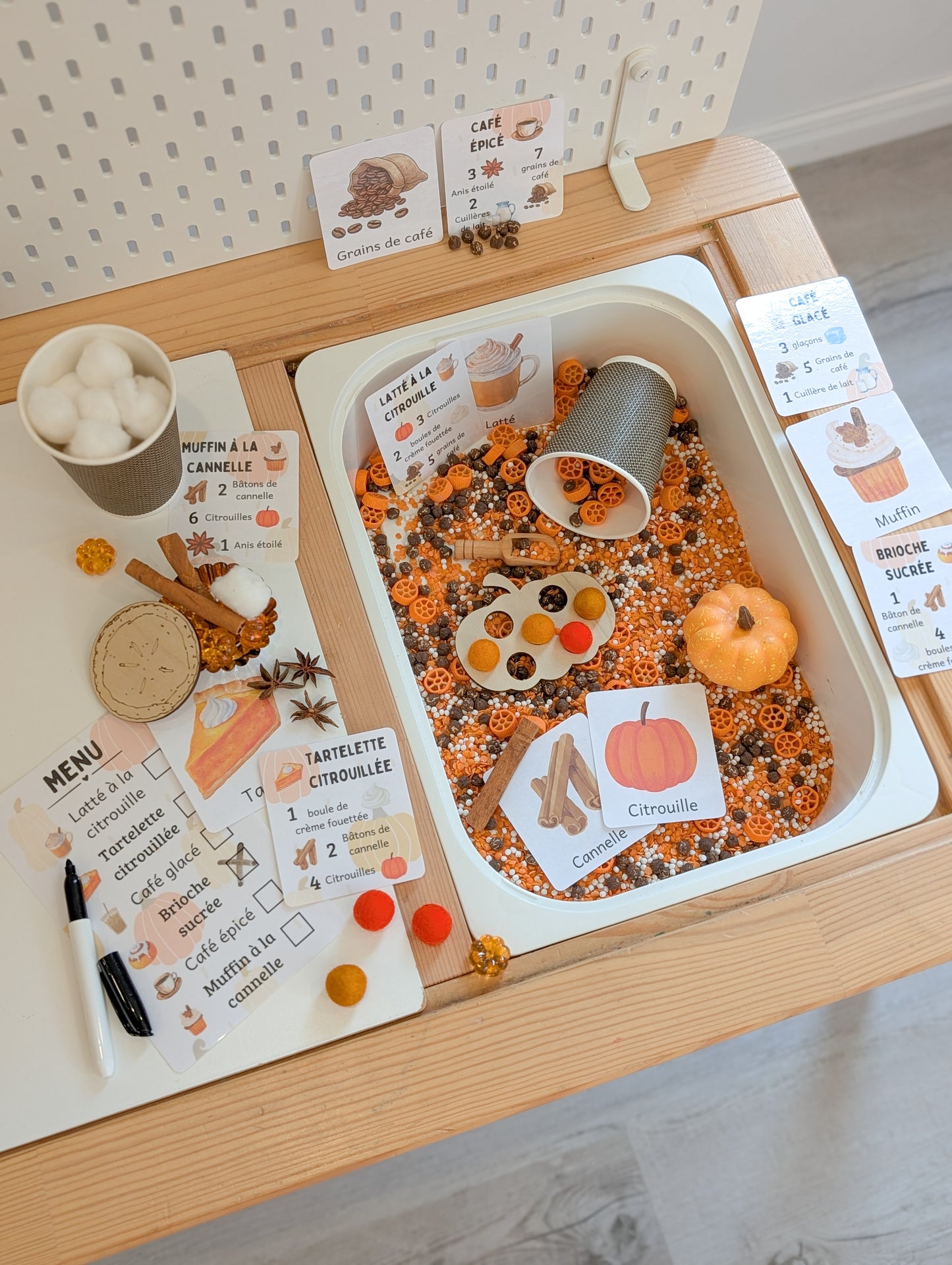 Boîte sensorielle Café d'automne